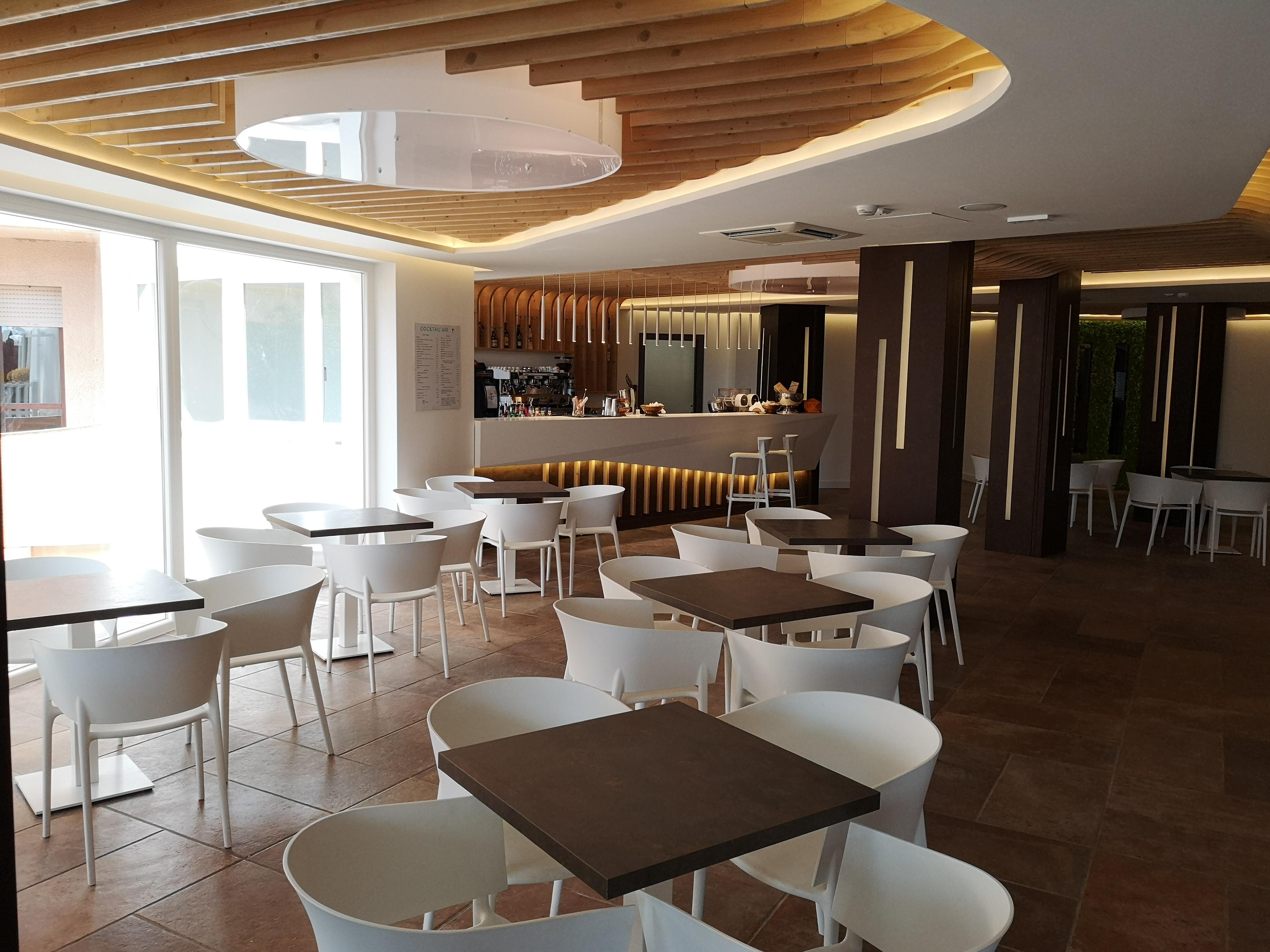 Club Esse Roccaruja Hotel